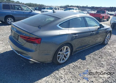 2024 Audi A5 Sportback Premium Plus 45 Tfsi Quattro S Tronic z USA, uszkodzony, nr VIN WAUFACF50RA075605